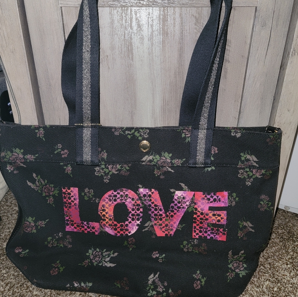 Coach tote purse